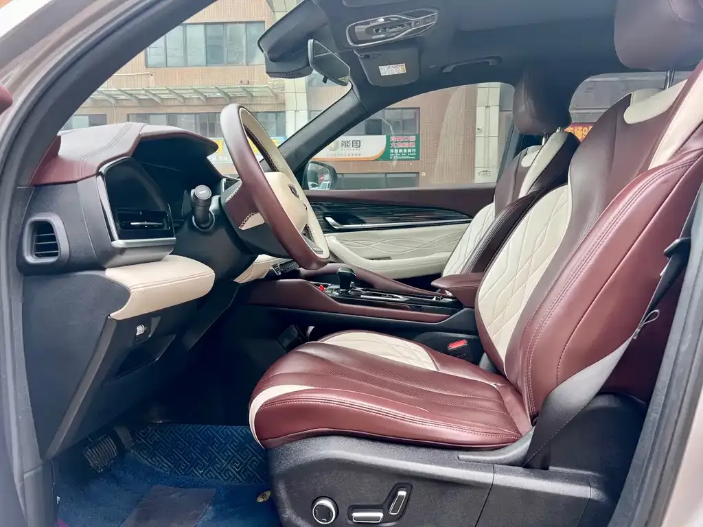 Geely Xingyue L 2021 из CN, фото 4