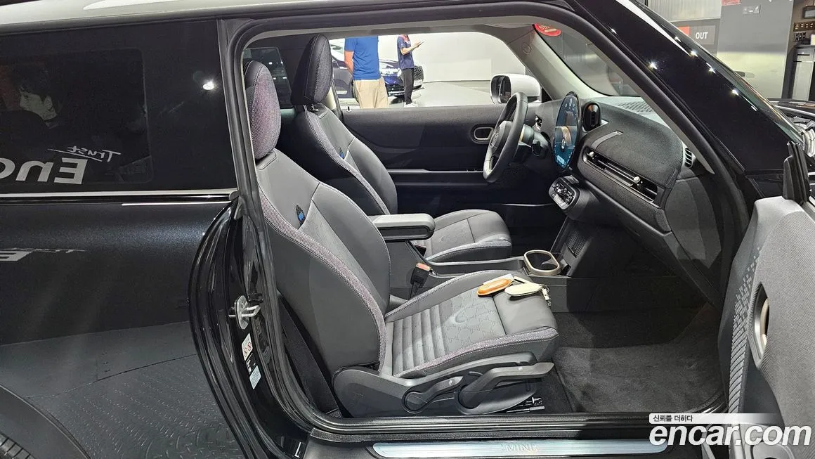 Mini Cooper 2025 из KR, фото 10