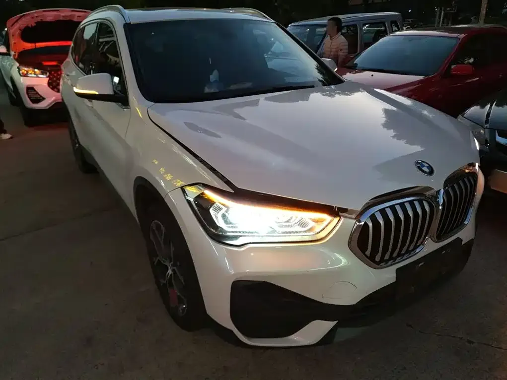 BMW X1 2022 из CN, фото 4