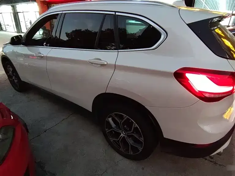 BMW X1 2022 из CN, фото 6
