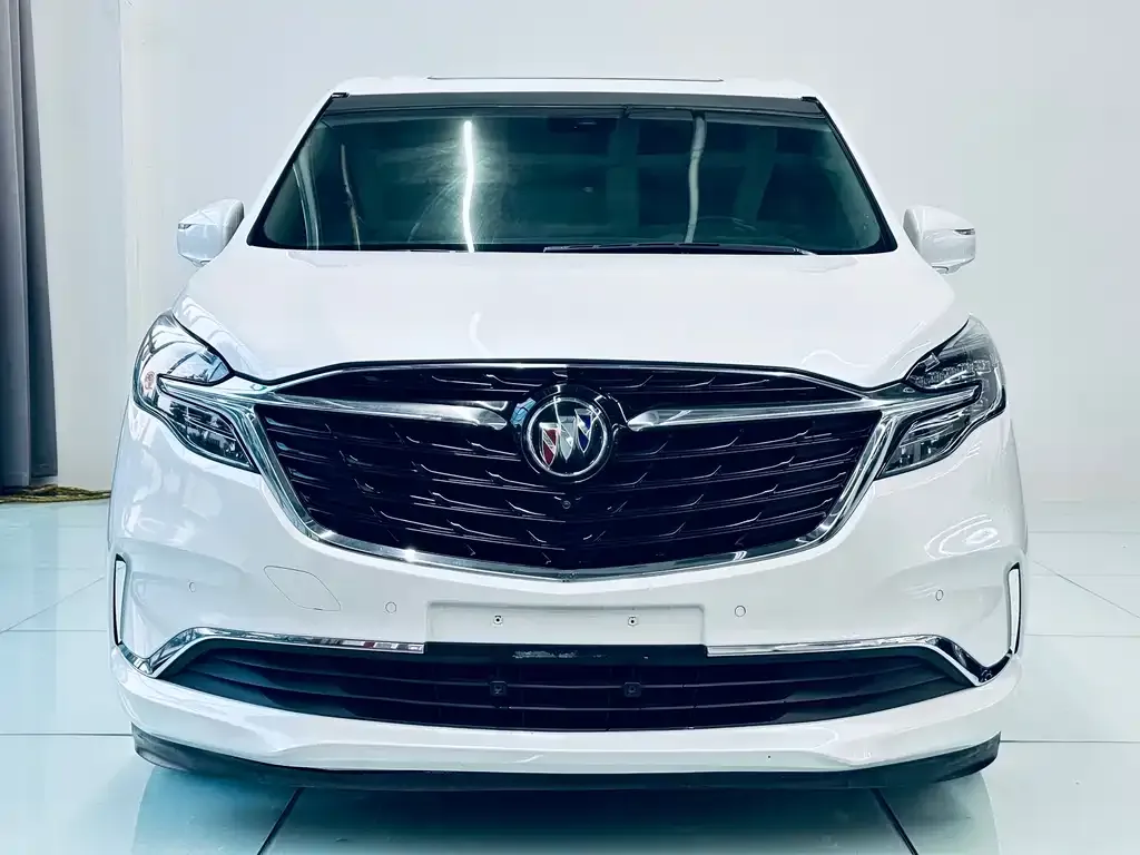 Buick GL8 2021 из CN, фото 1