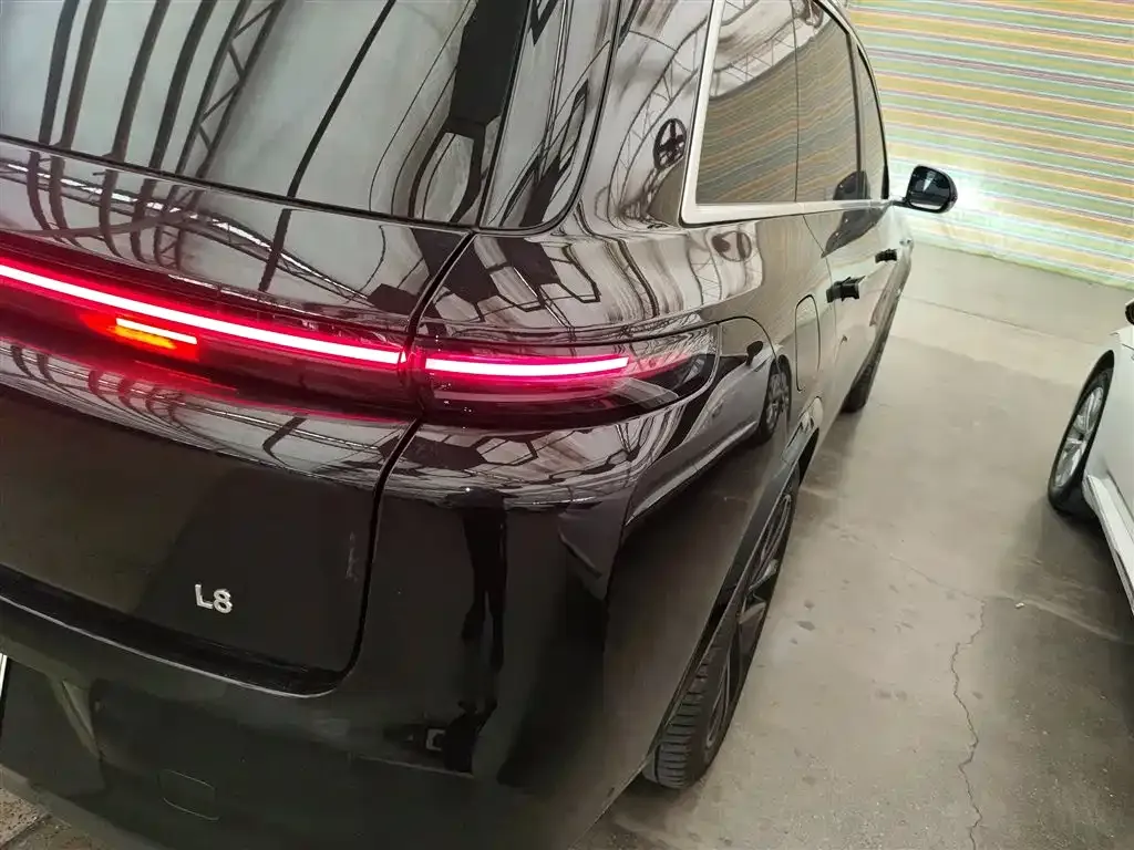 Li Auto L8 2025 из CN, фото 8