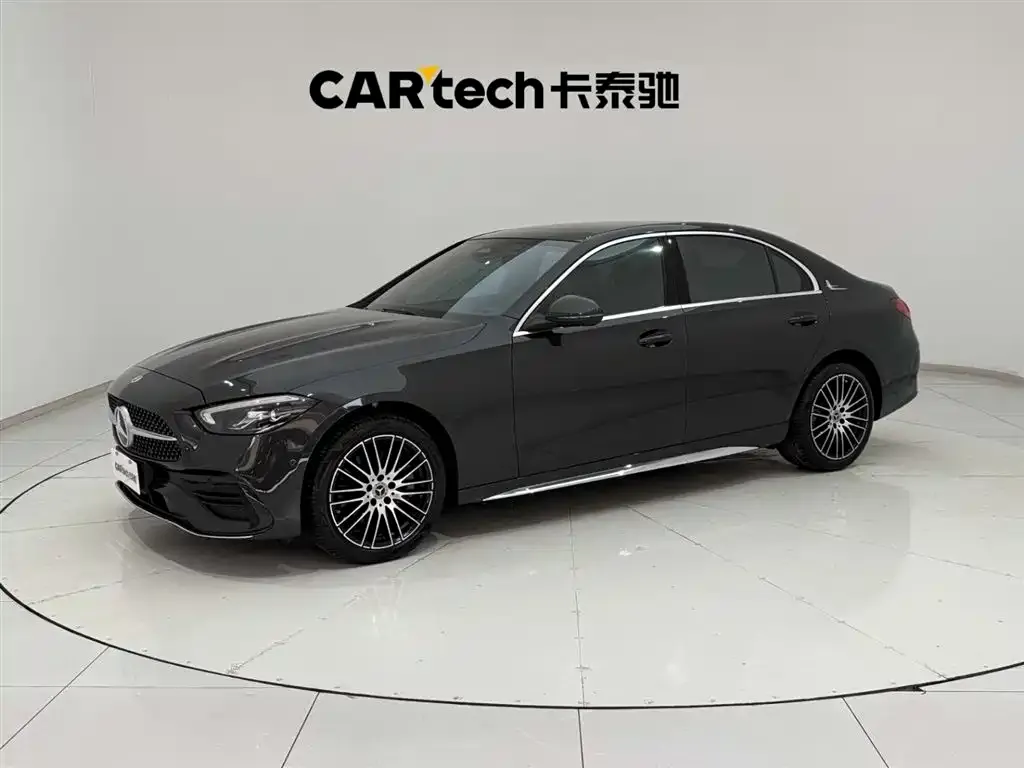 Mercedes-Benz C-Class — фото 1