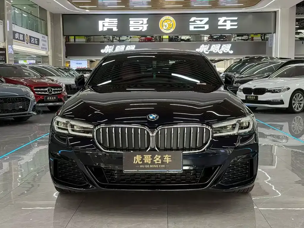 BMW 5 Series — фото 2