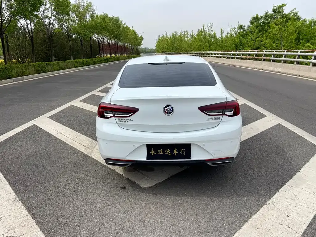Buick Regal — фото 6