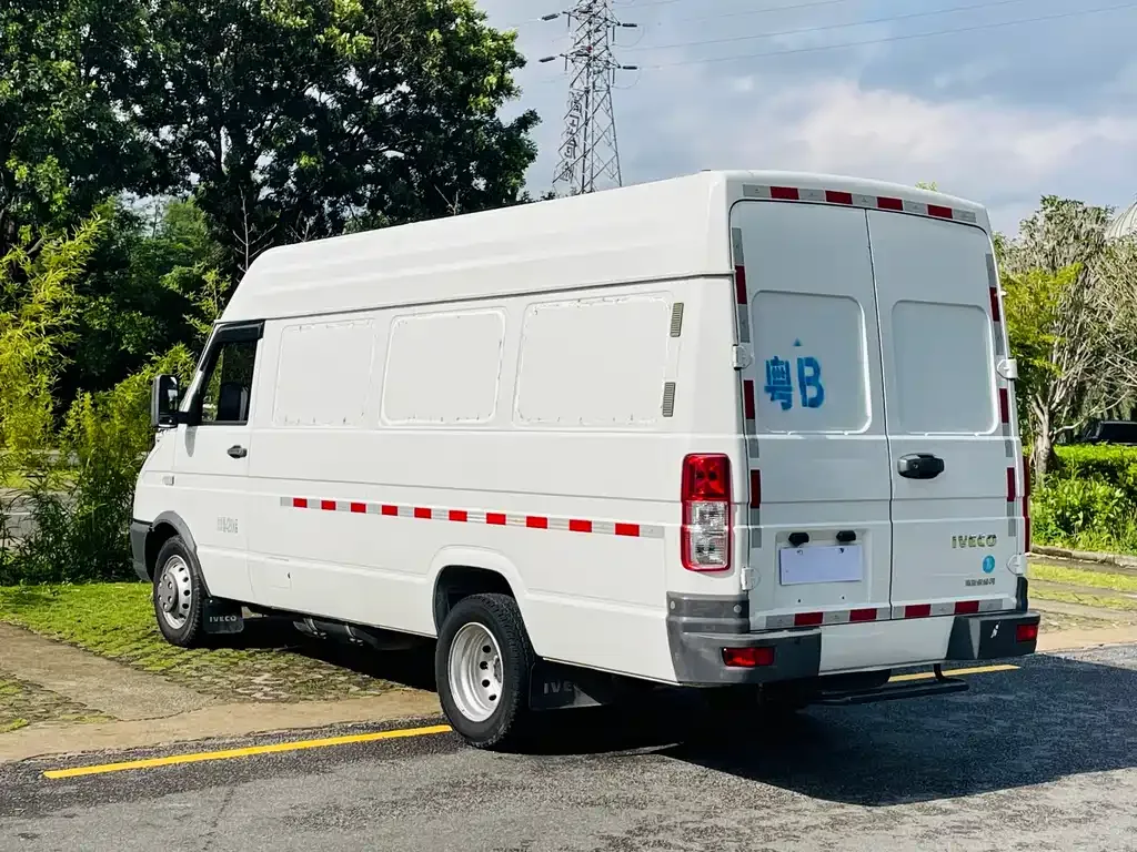 IVECO Daily 2024 из CN, фото 4