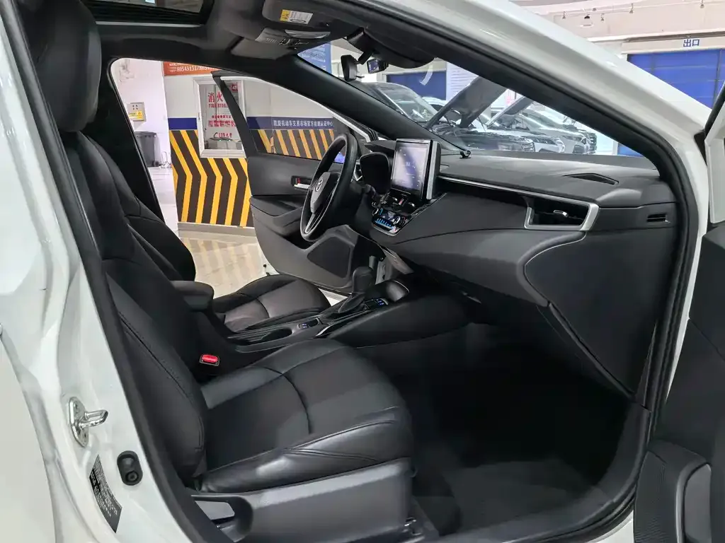 Toyota Levin — фото 10