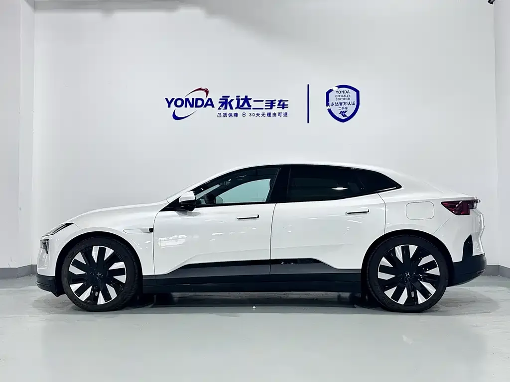 Polestar Polestar 4 2024 из CN, фото 2
