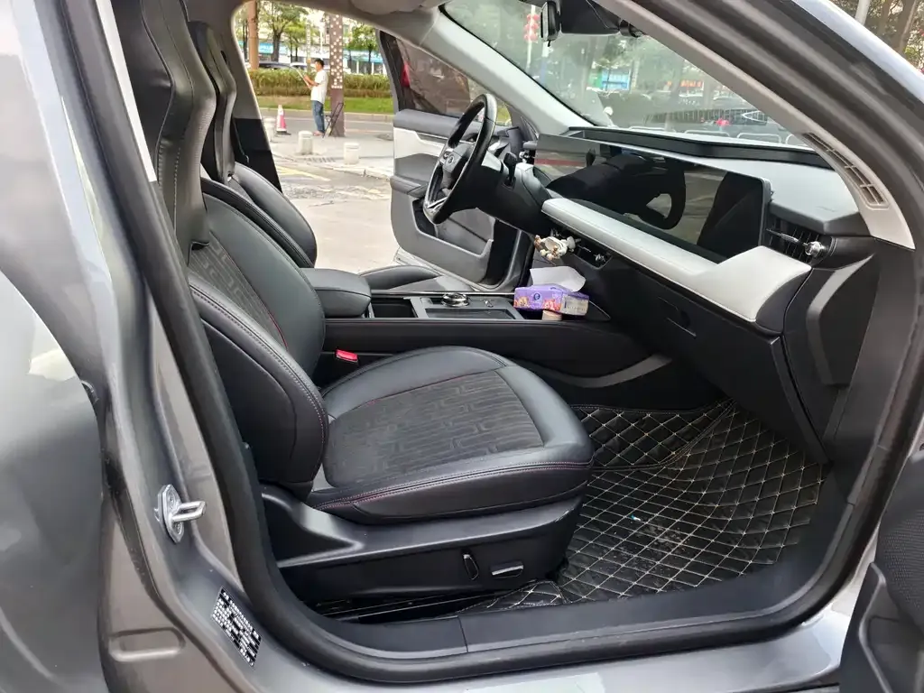 Ford Mondeo 2023 из CN, фото 10