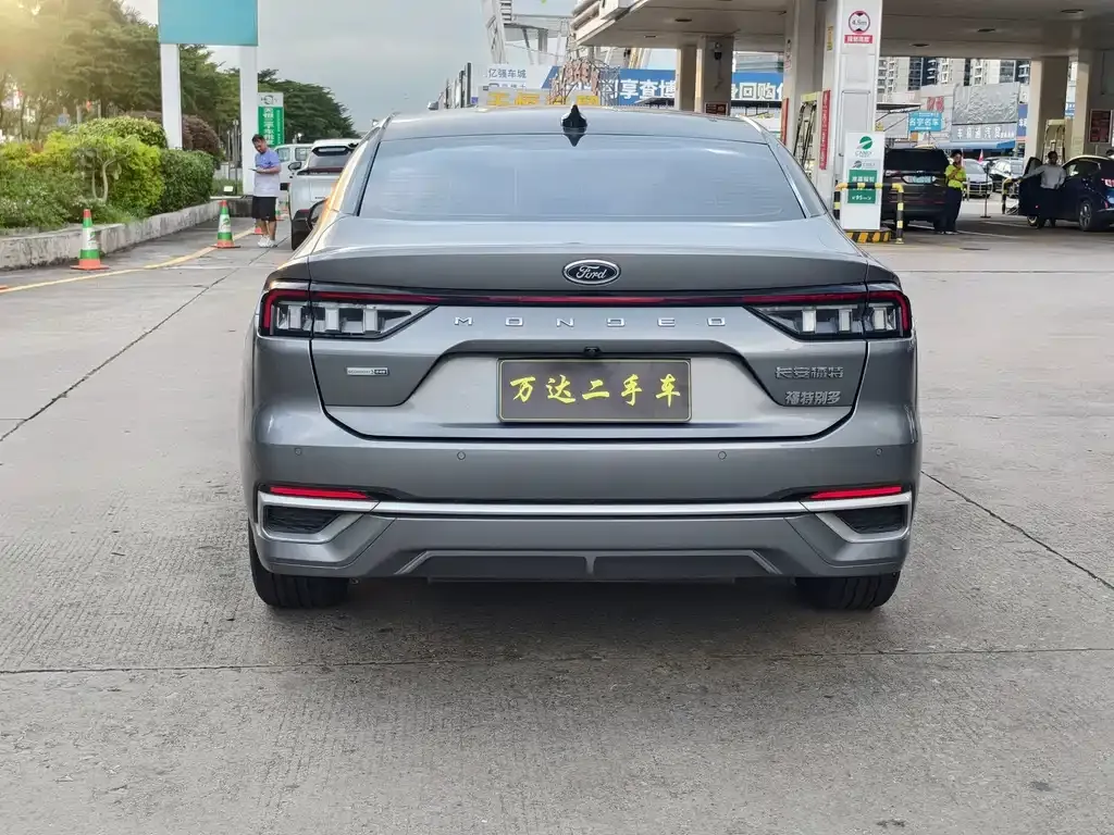 Ford Mondeo 2023 из CN, фото 6