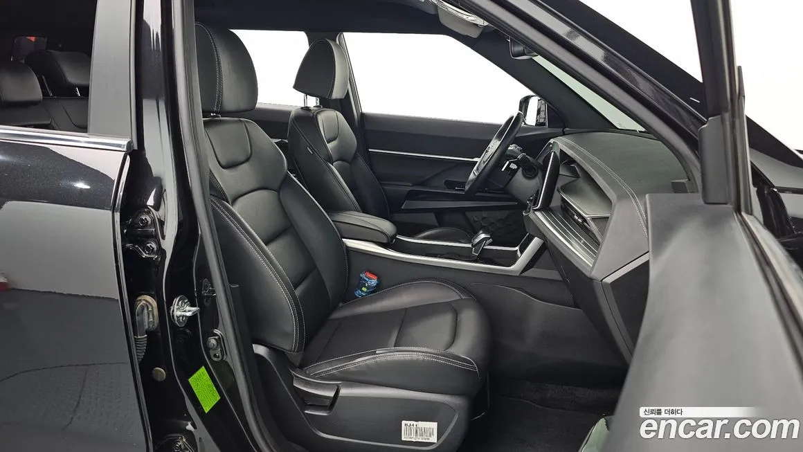 KG Mobility (Ssangyong) Torres — фото 10