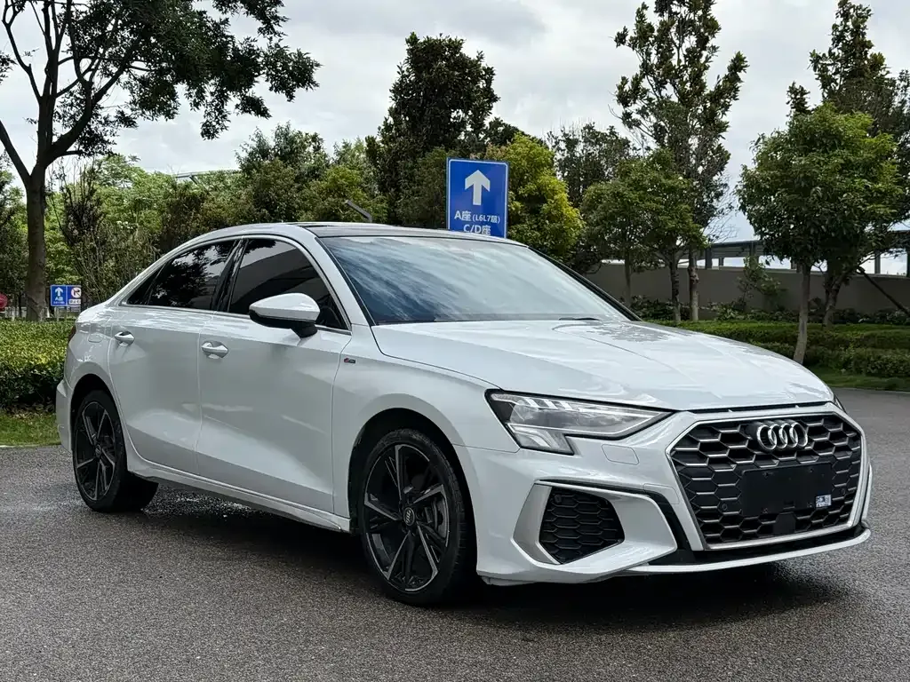 Audi A3 — фото 3