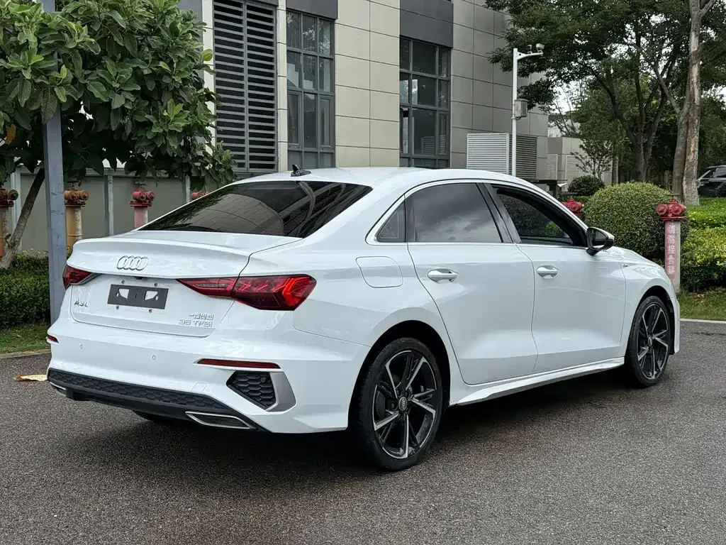 Audi A3 — фото 9