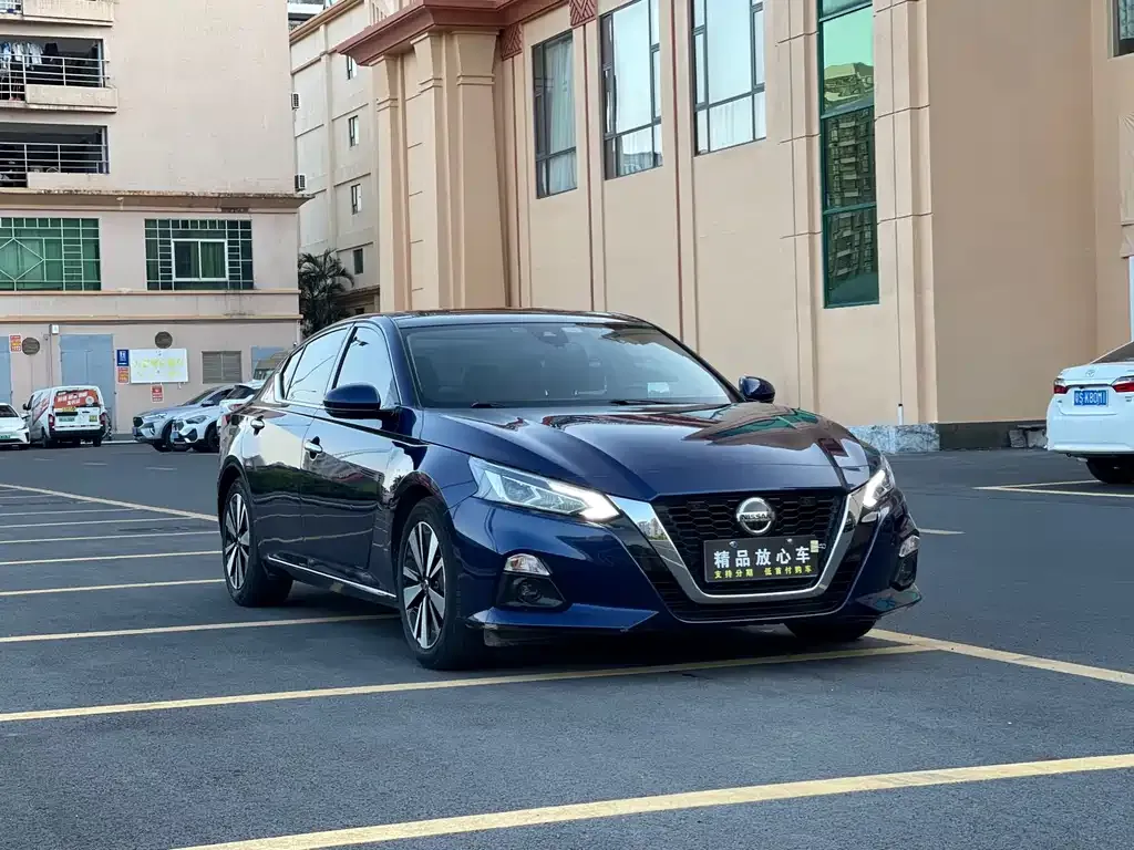 Nissan Teana — фото 3