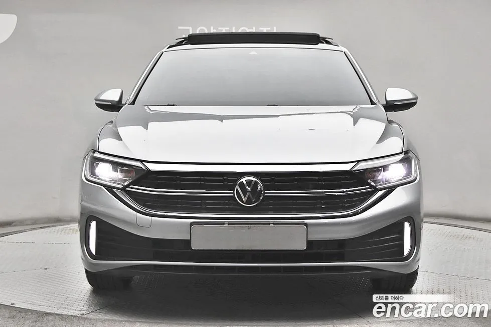 Volkswagen Jetta 2024 из KR, фото 3