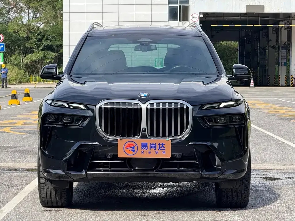 BMW X7 2024 из CN, фото 1