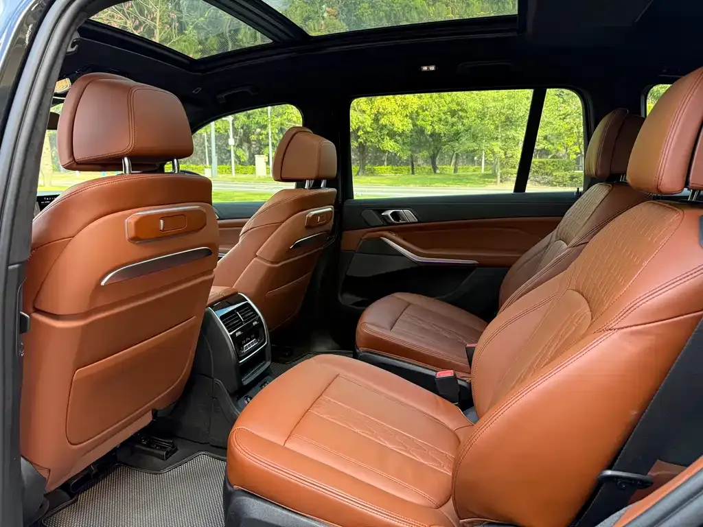 BMW X7 2024 из CN, фото 8
