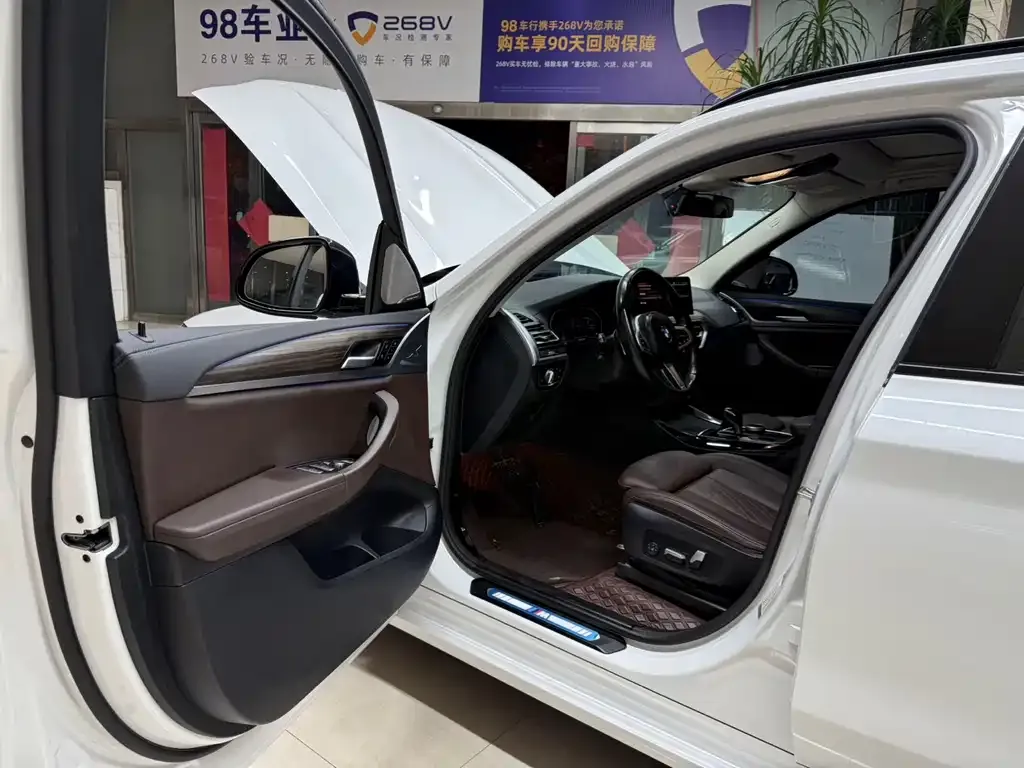 BMW X3 2021 из CN, фото 8