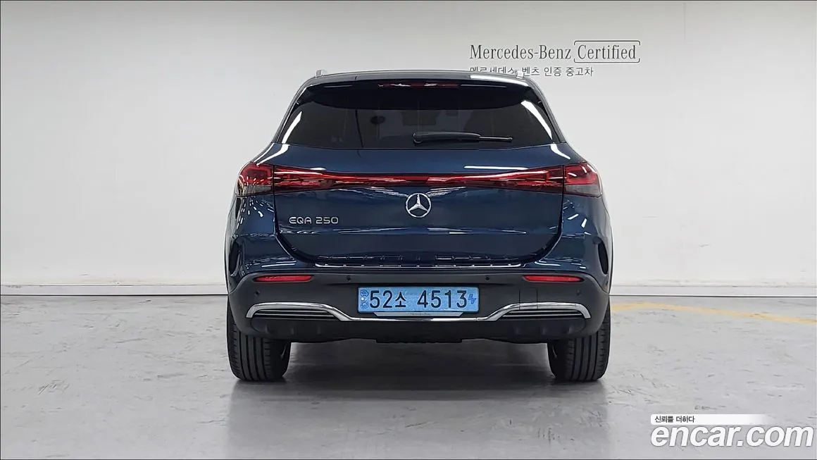 Mercedes-Benz EQA — фото 4