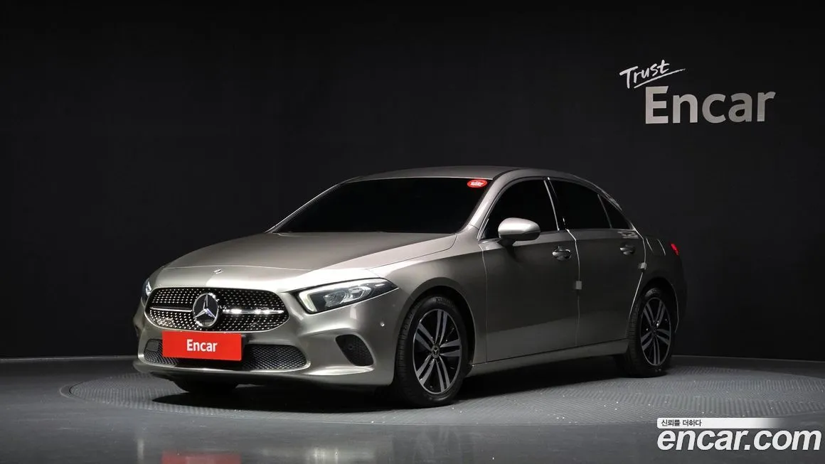 Mercedes-Benz A-Class — фото 1