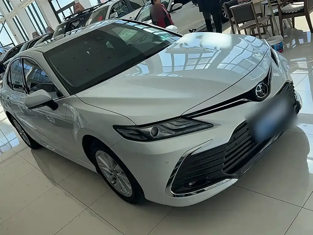Toyota Camry 2022 из CN, фото 8