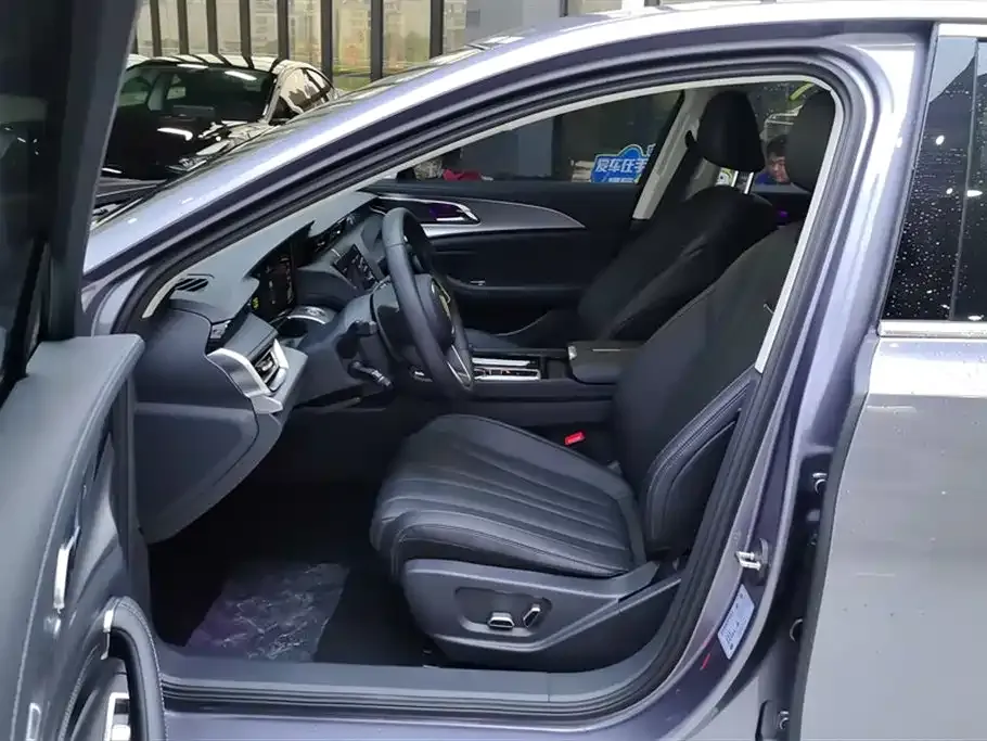 Hongqi H5 2023 из CN, фото 9
