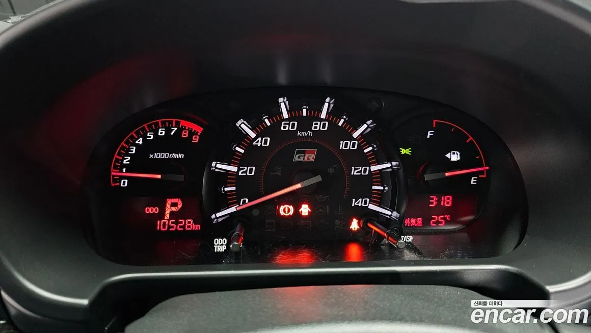 Daihatsu Copen 2022 из KR, фото 8