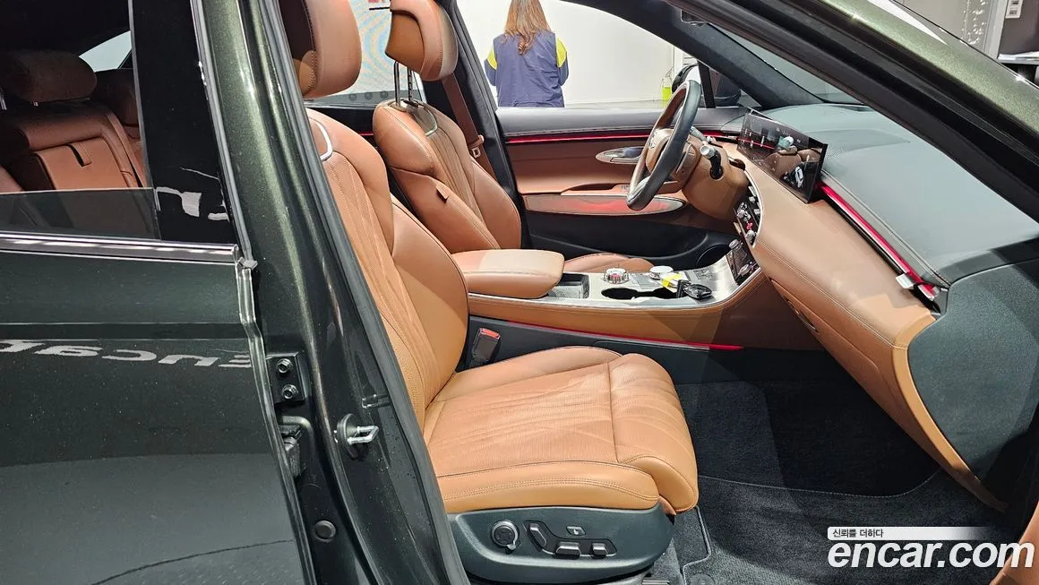 Genesis GV70 — фото 10
