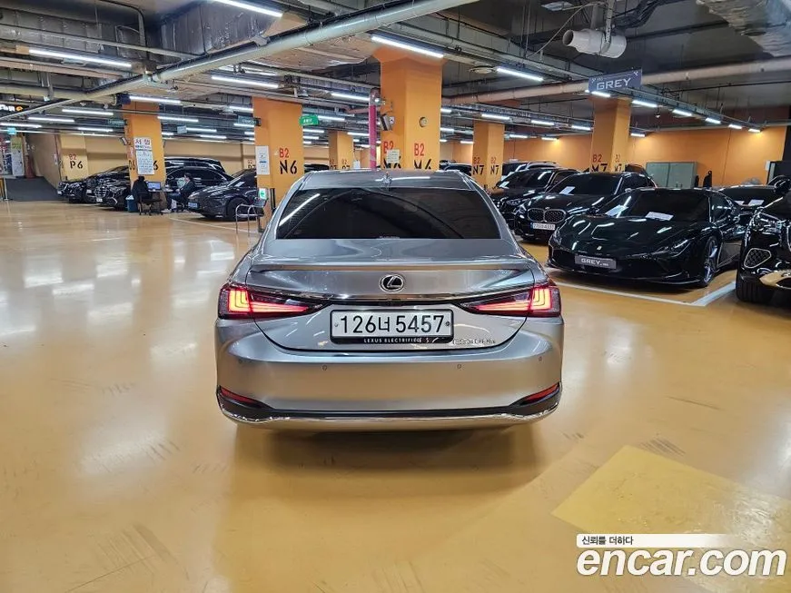 Lexus ES 2025 из KR, фото 4