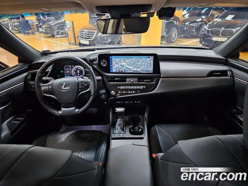 Lexus ES 2025 из KR, фото 7