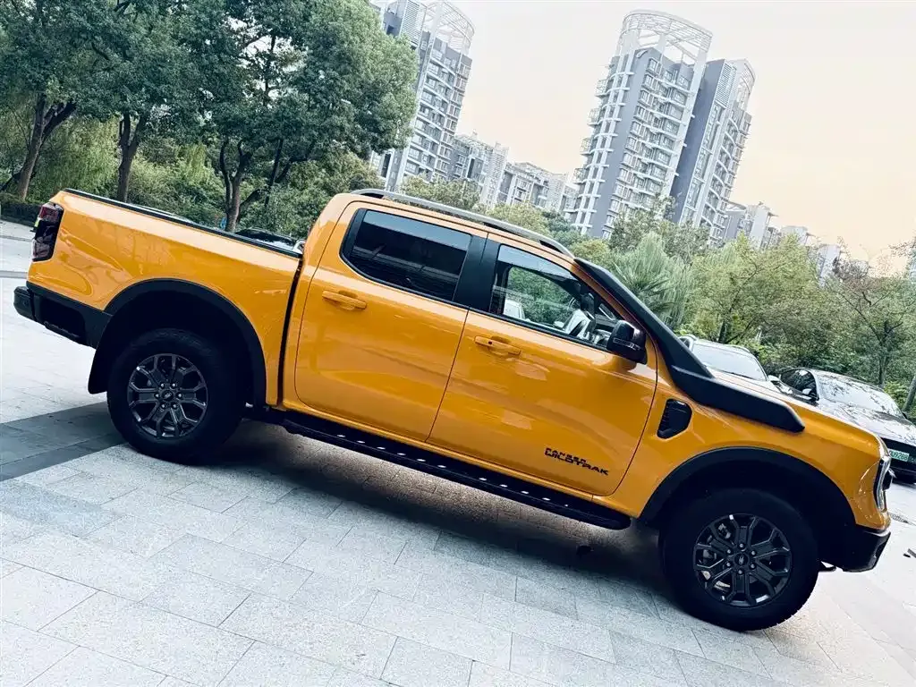 Ford Ranger 2024 из CN, фото 2