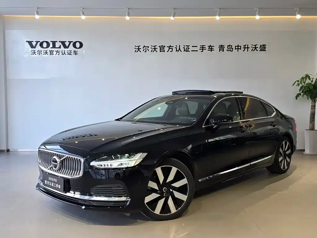 Volvo S90 PHEV — фото 1