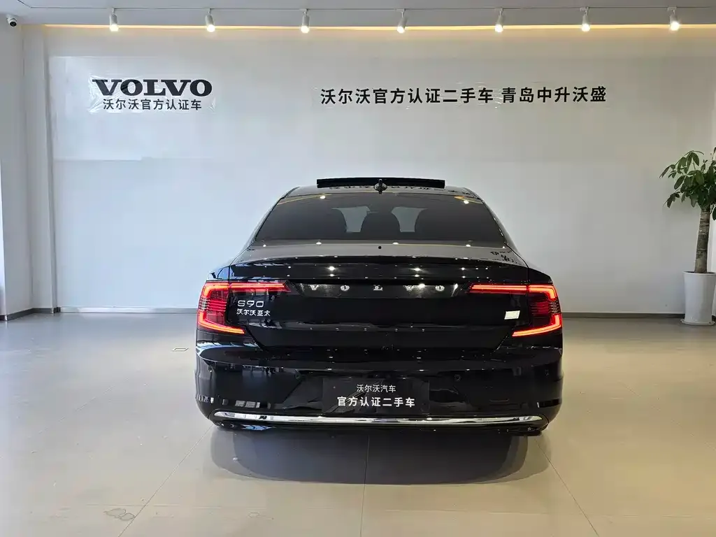 Volvo S90 PHEV — фото 4