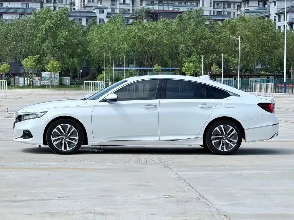 Honda Accord 2022 из CN, фото 7