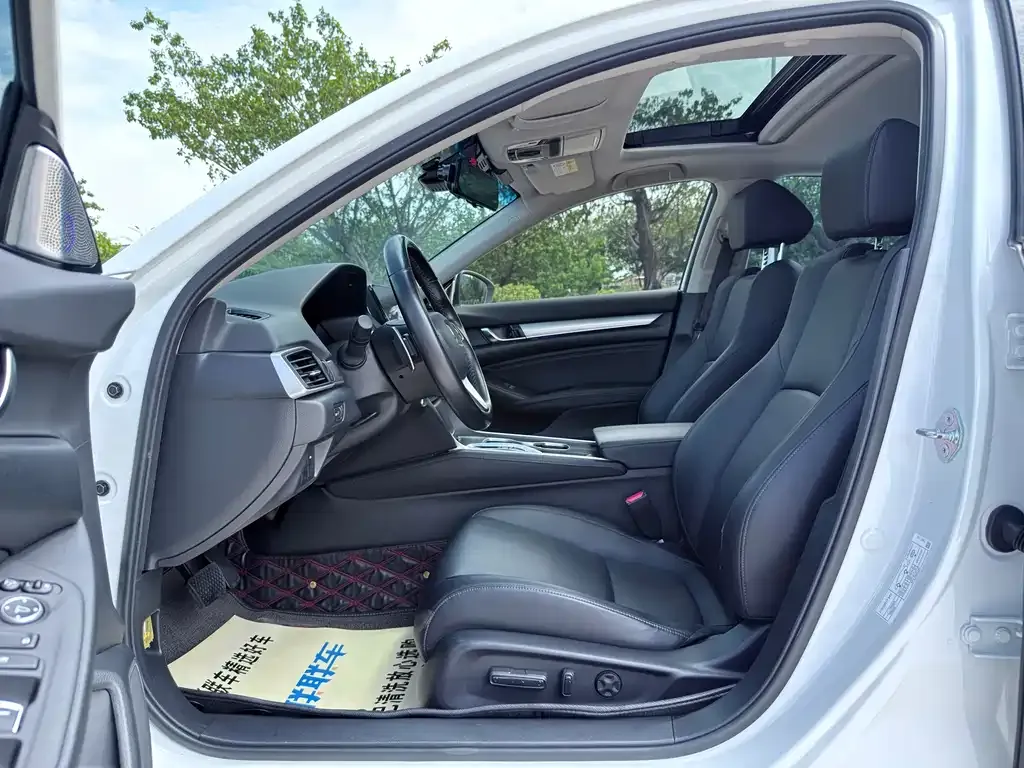 Honda Accord 2022 из CN, фото 8