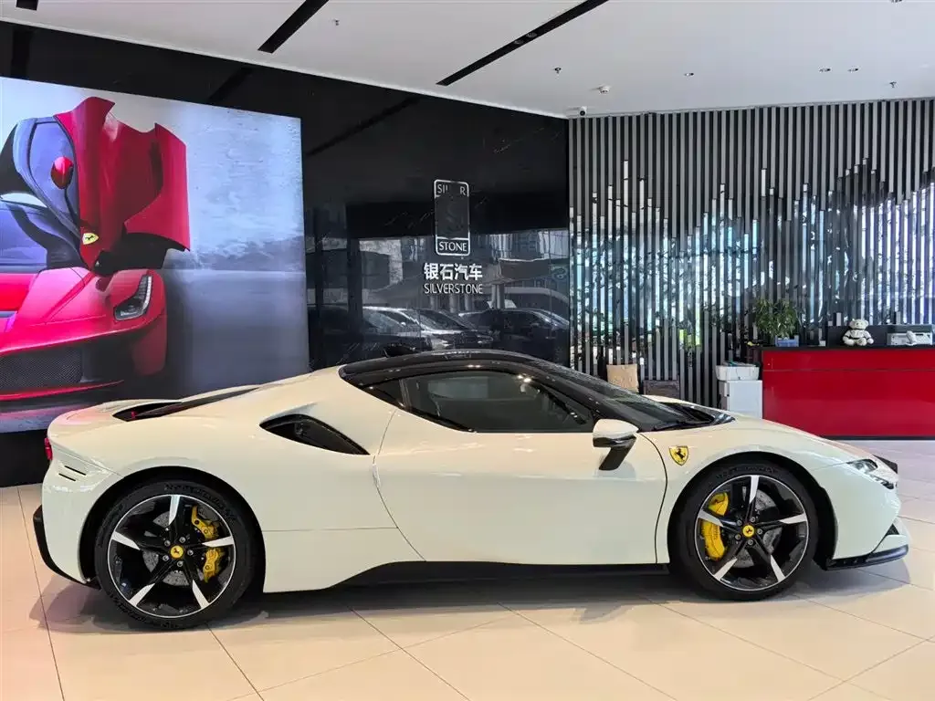 Ferrari SF90 2023 из CN, фото 4