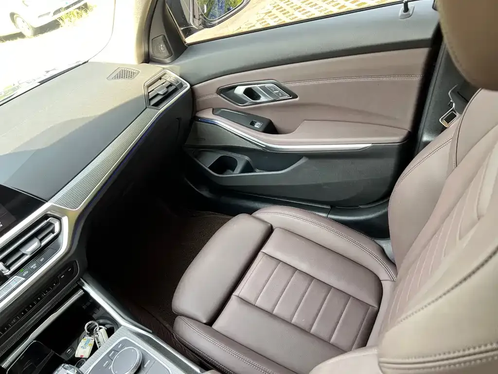 BMW 3 Series — фото 10