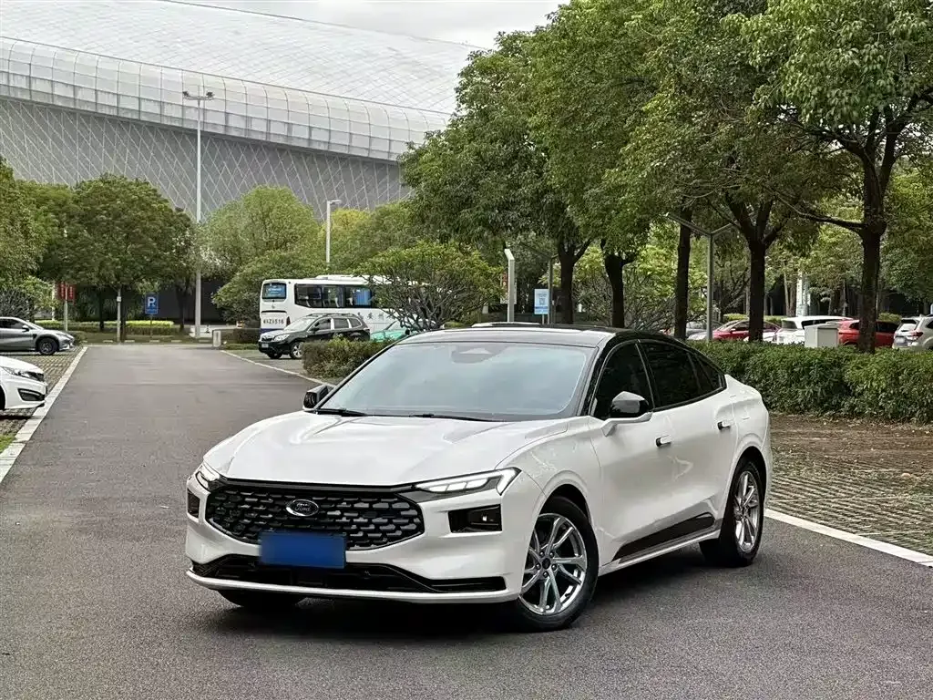 Ford Mondeo 2022 из CN, фото 2