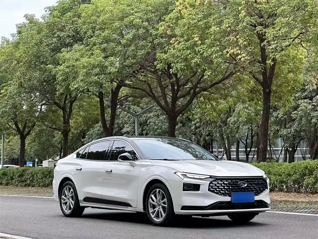 Ford Mondeo 2022 из CN, фото 4