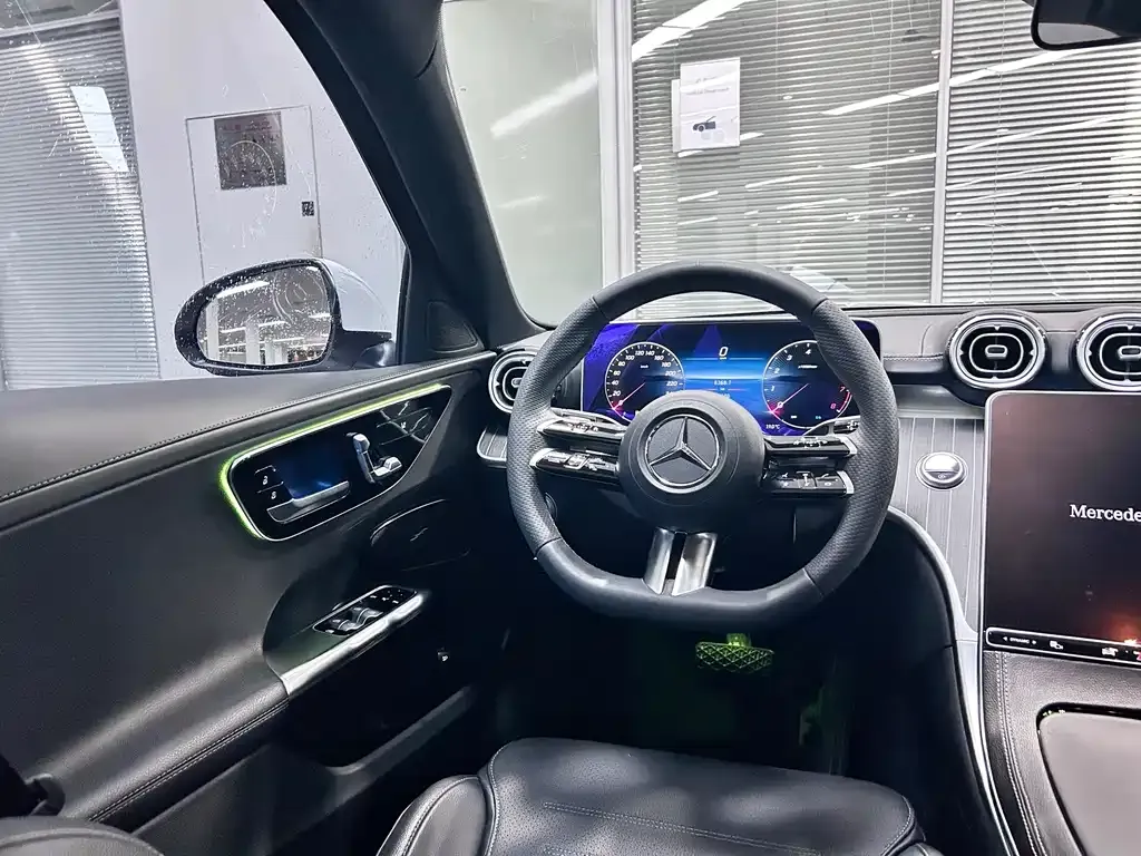 Mercedes-Benz C-Class 2023 из CN, фото 10