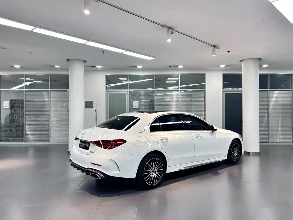 Mercedes-Benz C-Class 2023 из CN, фото 4
