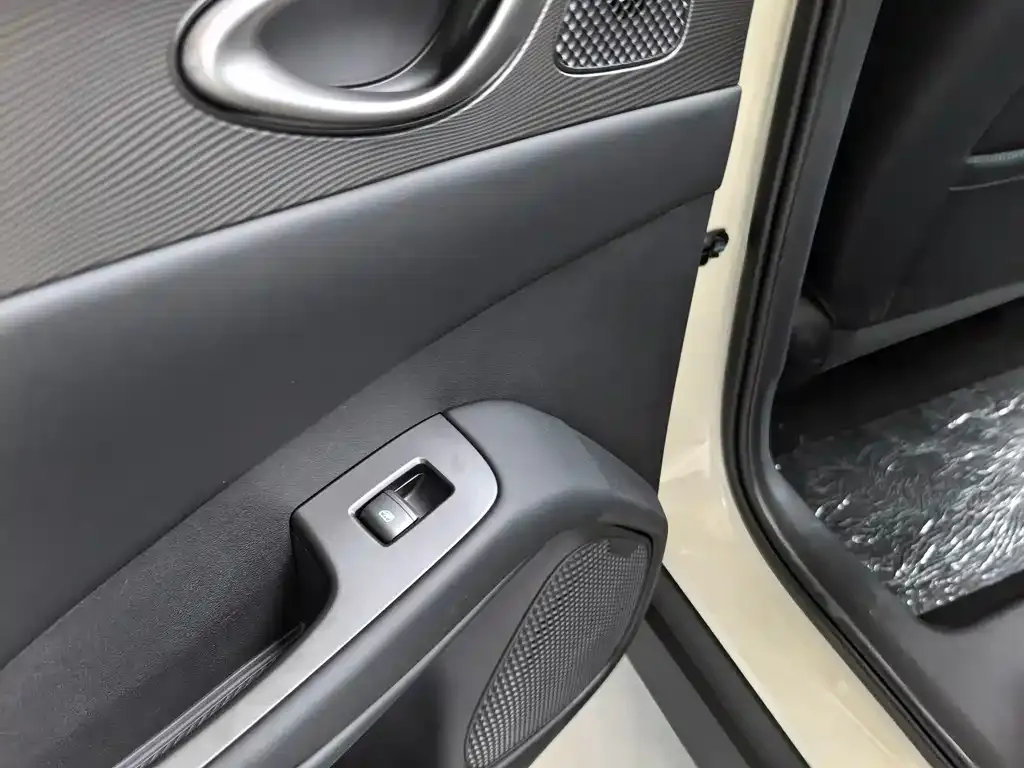 BYD Seal 06 NEV — фото 10