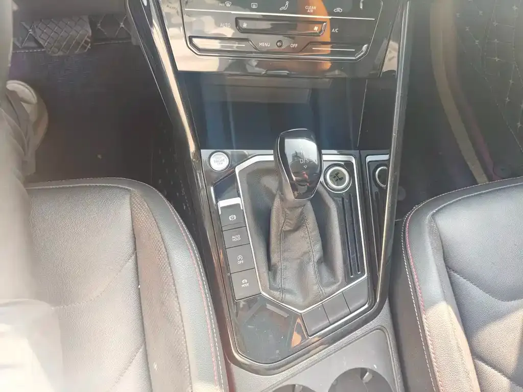 Volkswagen Tayron 2022 из CN, фото 10