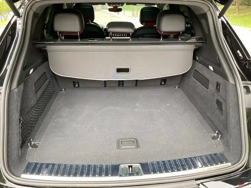 Porsche Cayenne Hybrid 2024 из CN, фото 7