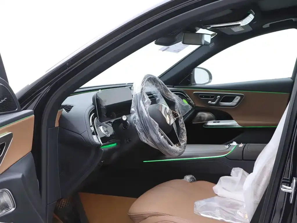 Mercedes-Benz E-Class 2025 из CN, фото 6