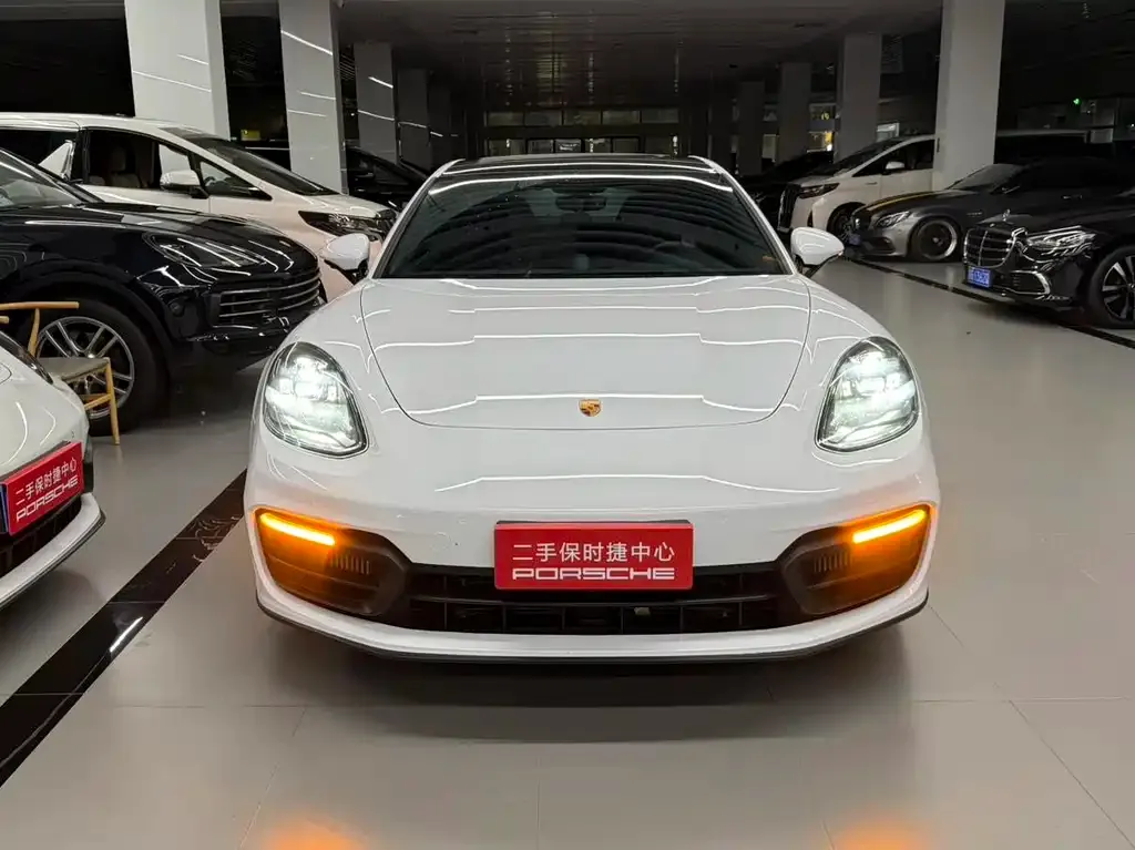 Porsche Panamera 2022 из CN, фото 2