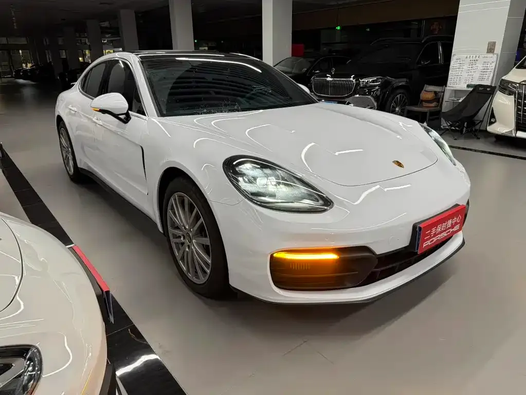 Porsche Panamera 2022 из CN, фото 3