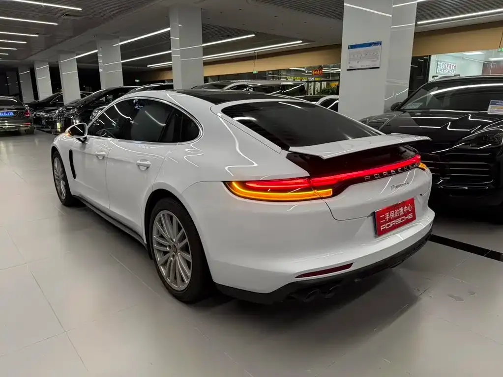Porsche Panamera 2022 из CN, фото 4