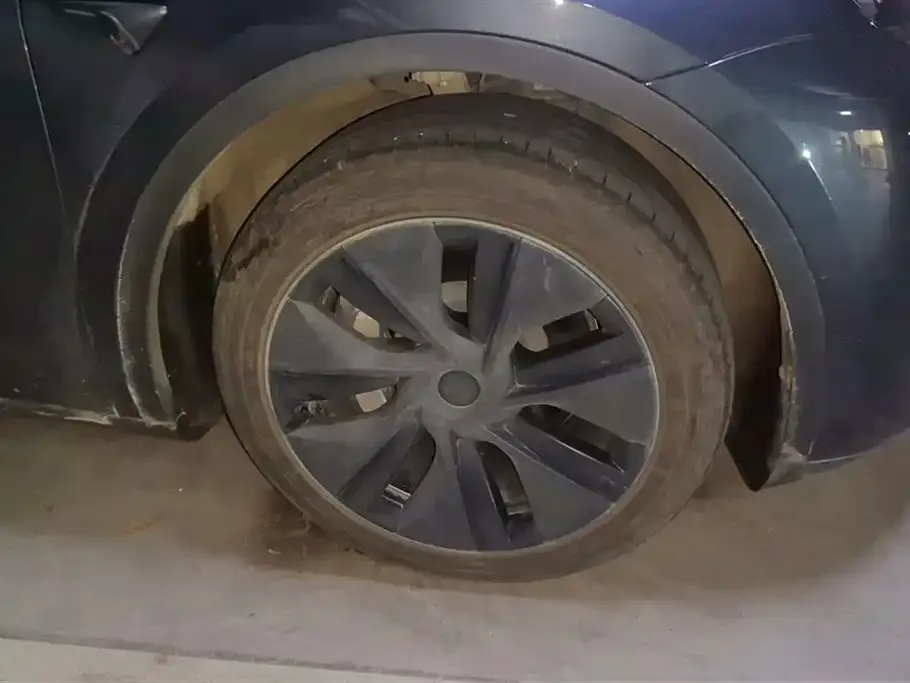 Tesla Model Y 2024 из CN, фото 6