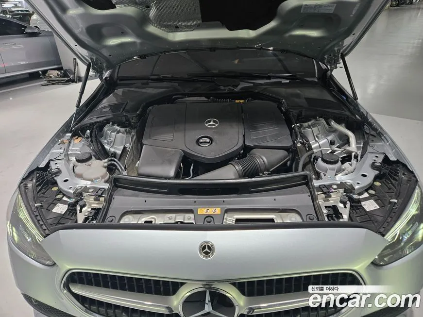 Mercedes-Benz C-Class 2023 из KR, фото 3